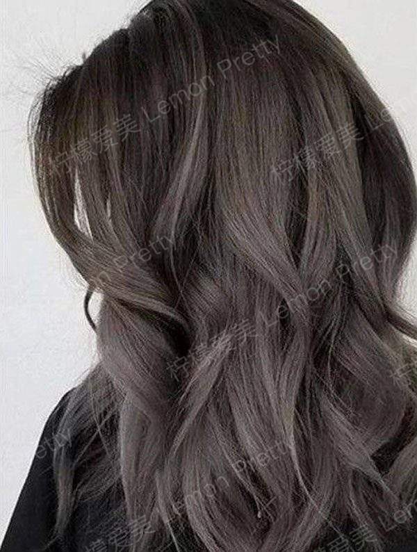 基础款亚麻灰 最基础的颜色,就是在亚麻色中加入了一丢丢灰调.